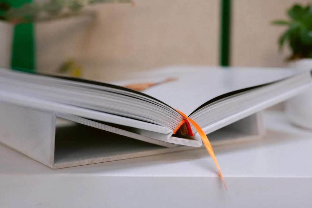 Gift Bundle: Book + 10-Card Gift Set